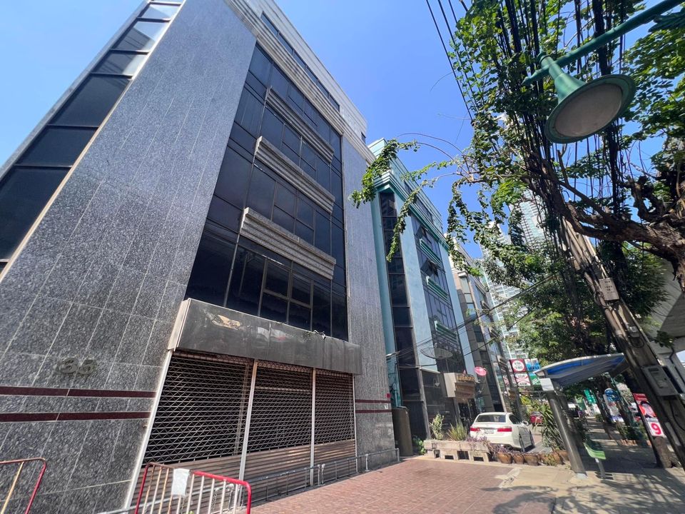 ถนน กรุงธนบุรี เจริญนคร คลองสาน bts กรุงธนบุรี
