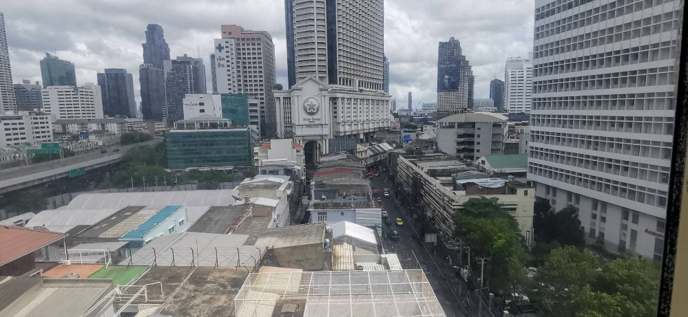 เจมส์ ทาวเวอร์ GEMS TOWER