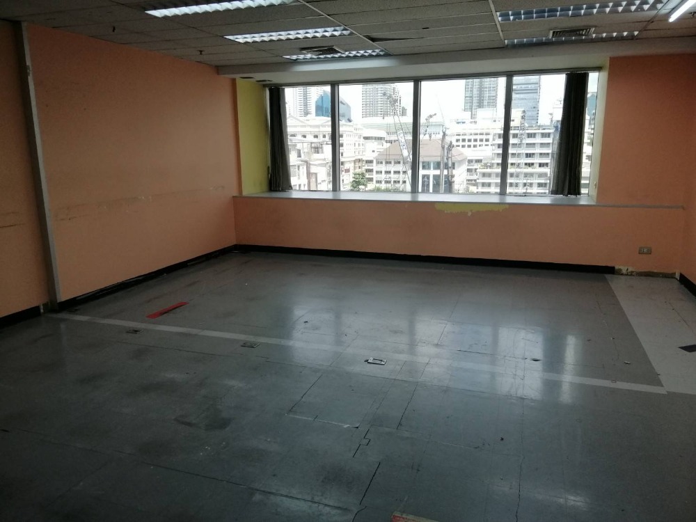 เช่าสำนักงาน  silom 64 ชั้น 6 ขนาด 53 ตรม