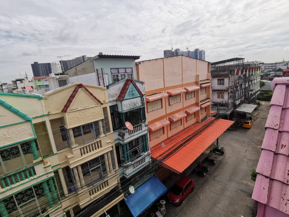 อาคารพาณิชย์ ถนนพุทธมณฑลสาย 1 ซอย 5 เพชรเกษม