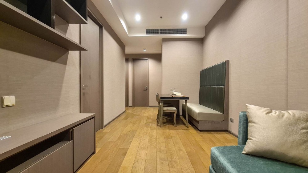 เดอะ ดิโพลแมท สาทร (The Diplomat Sathorn)