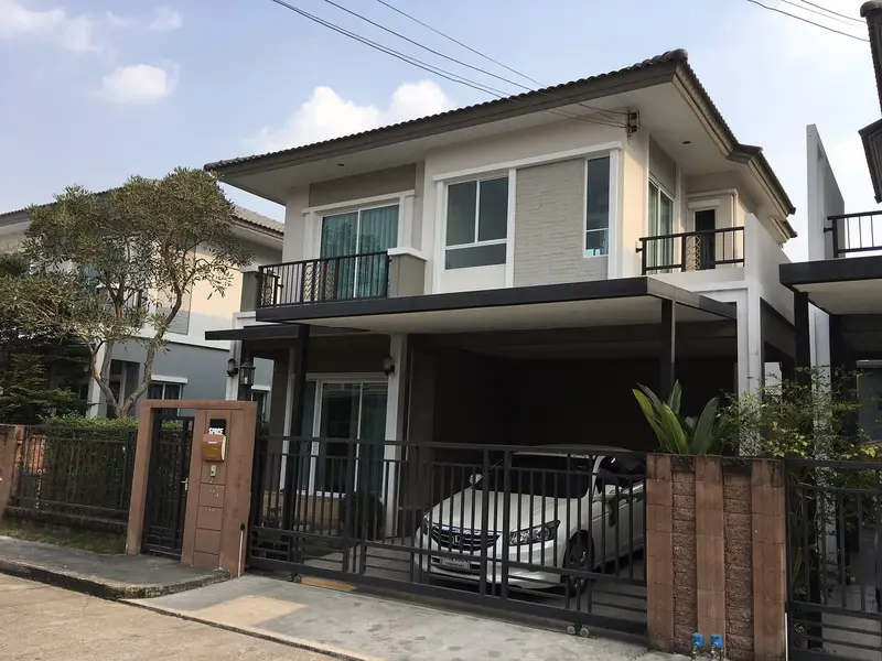 ขายบ้าน ภัสสรเพรสทีจ ลุกซ์ พัฒนาการ 44
