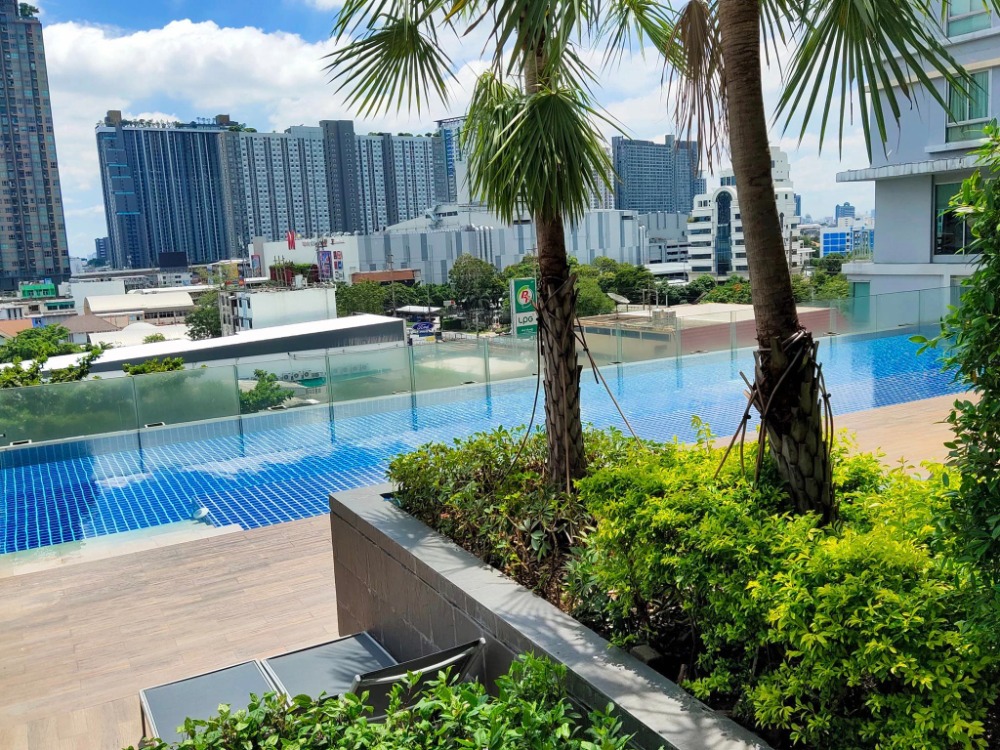 The Parkland Ratchada-Thapra ( เดอะ พาร์คแลนด์ รัชดา-ท่าพระ)