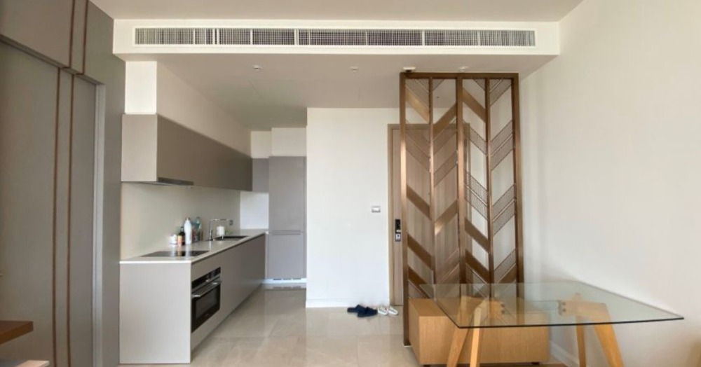 แมกโนเลียส์ วอเตอร์ฟรอนท์ เรสซิเดนซ์ (Magnolias Waterfront Residences)