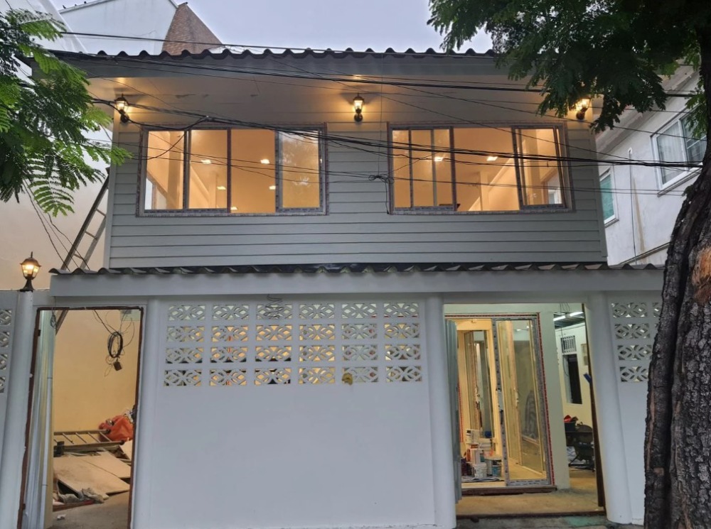 เช่าตึกแถว ถนนนนทรี ช่องนนทรี  พระราม3
