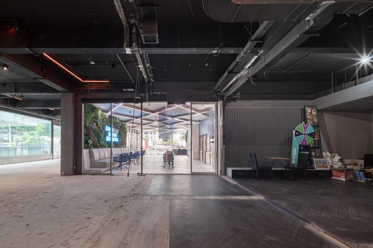 ทำเลดี เพดานสูง แหล่งท่องเที่ยว ทองหล่อ 10 