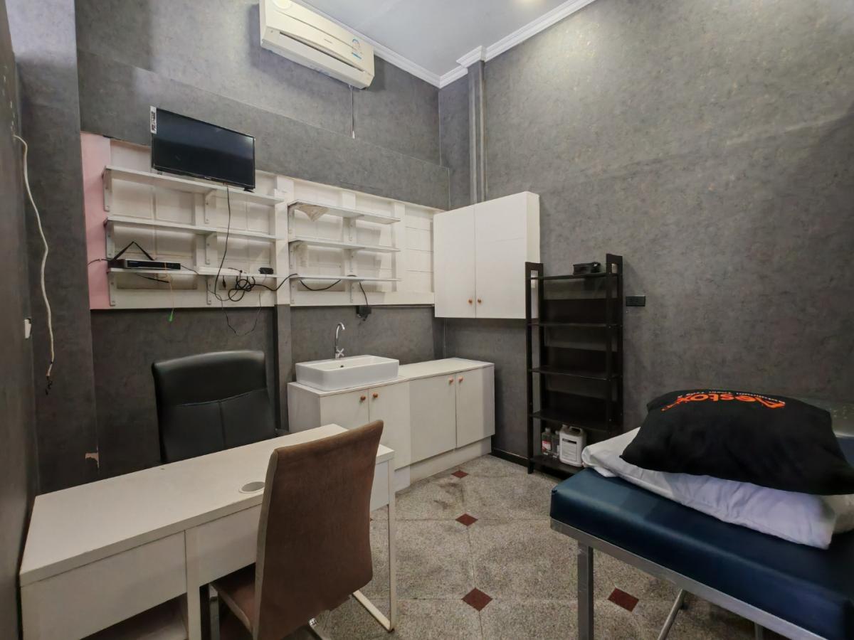 เช่าตึกแถว อาคารพาณิชย์ ทำเลดี ติดถนนใหญ่ ใกล้เซนทรัลปิ่นเกล้า