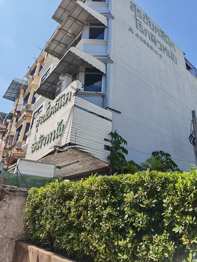 เช่าตึกแถว อาคารพาณิชย์ ทำเลดี ติดถนน ใกล้ mrt บางยี่ขัน