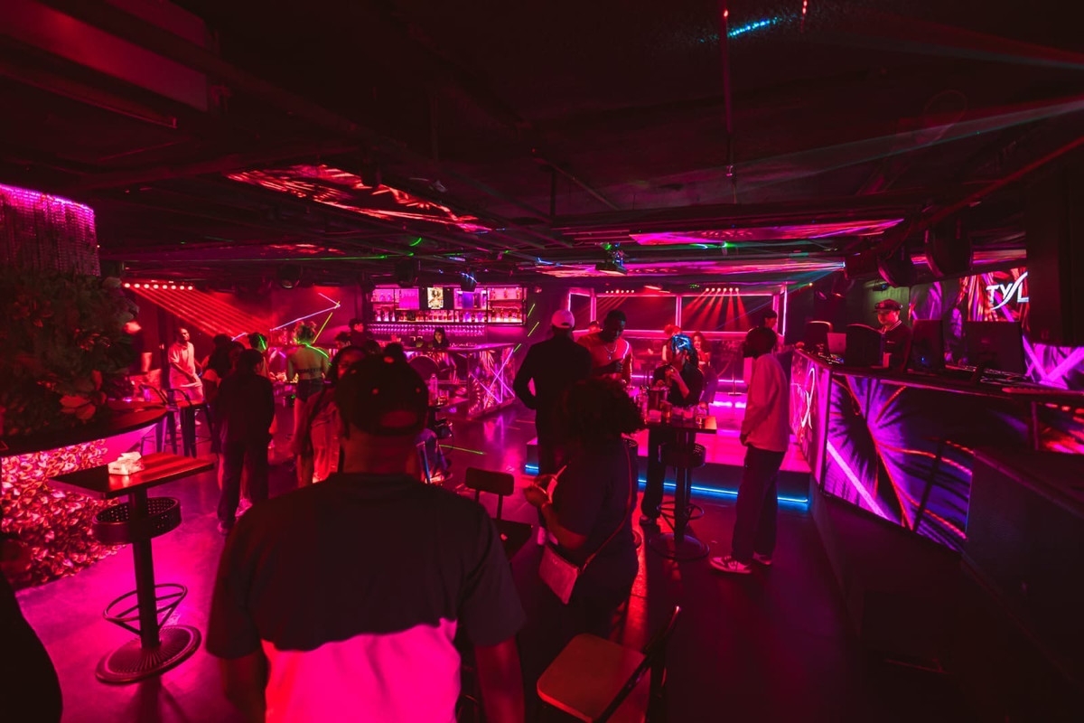 เซ้งบาร์ สุขุมวิท บีทีเอส เพลินจิต 