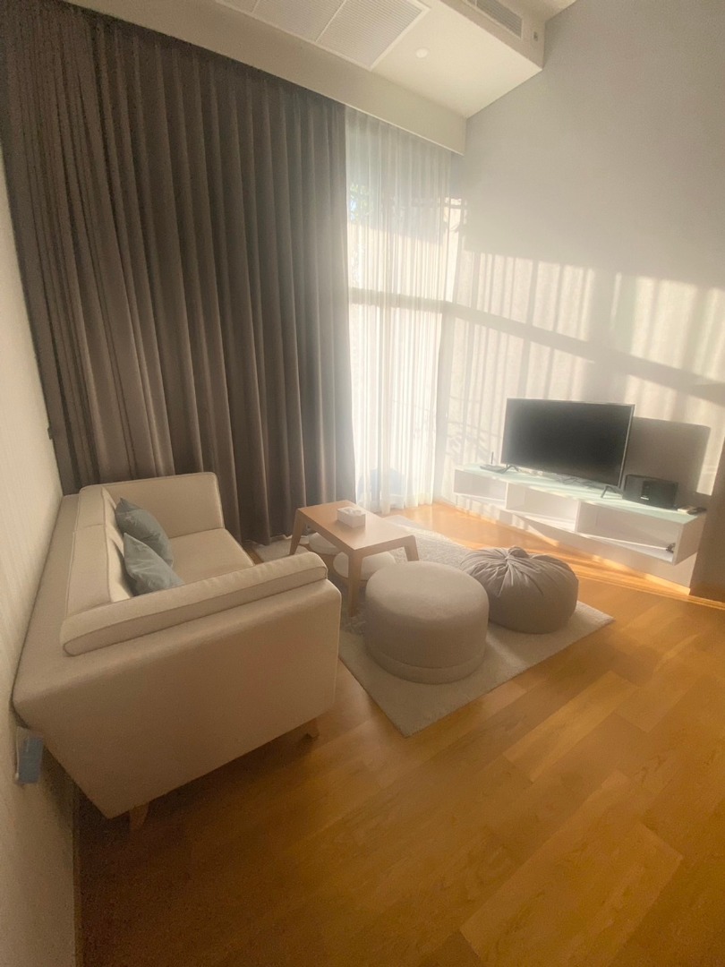 ลิฟท์ส่วนตัว  มีอ่างอาบน้ำ ห้อง ดูเพล็กซ์ Siamese Exclusive Sukhumvit 31 (ไซมิส เอ็กซ์คลูซีฟ สุขุมวิท 31)