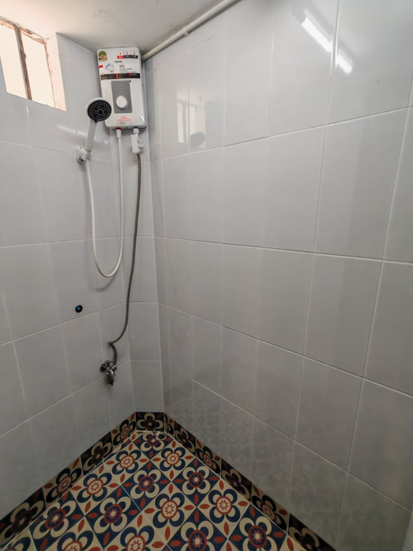 หลังมุม ปรับปรุงใหม่ ใกล้ต้นซอย เช่าตึกแถว ซอย เจริญนคร 53 มีที่จอดรถ เงียบสงบ ซอยตัน เหมาะอยู่อาศัย โฮมออฟฟิศ