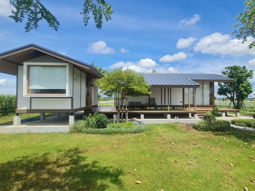 บ้านสำเร็จรูป โมดูลาร์ พร้อมห้องน้ำ และระเบียง