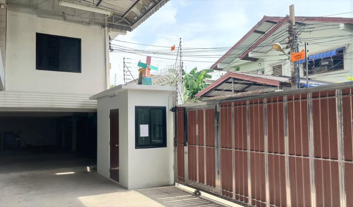 เช่าโฮมออฟฟิต ซอย พุทธบูชา- 2 เหมาะเป็นที่พักอาศัยและออฟฟิตและโกดัง ใกล้ทางด่วนดาวคะนอง พระราม2