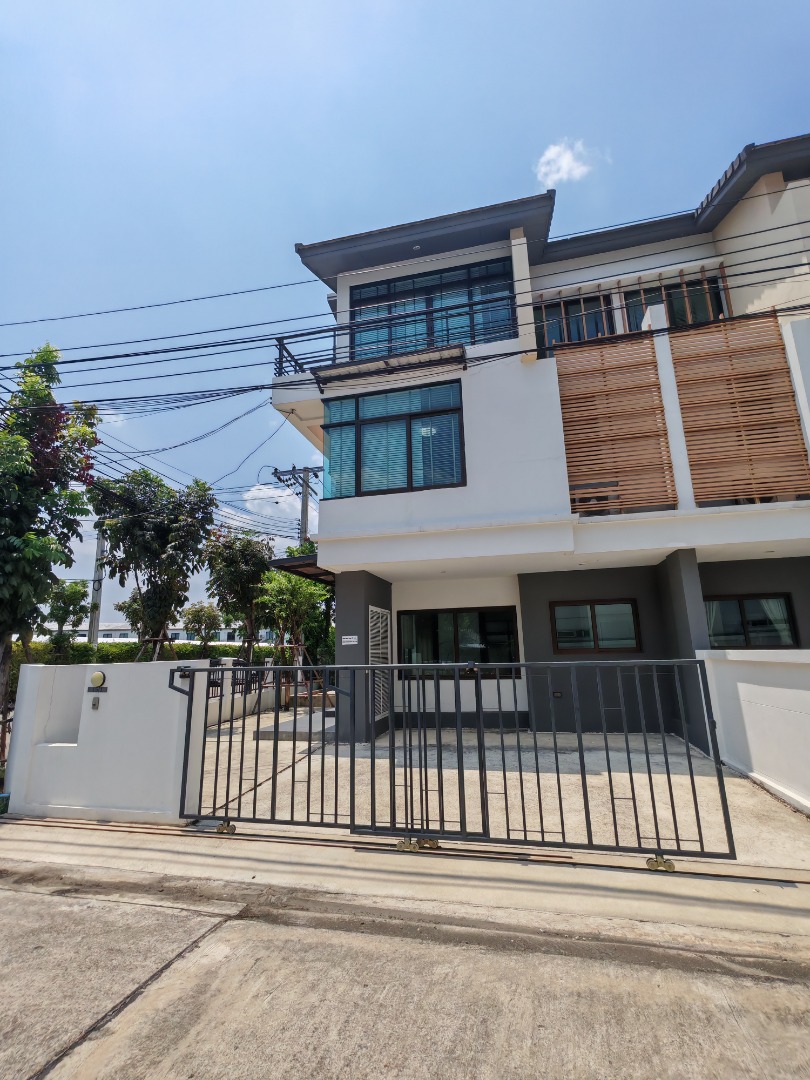 เช่าทาวน์โฮม เวอริเดียน ราชพฤกษ์ หลังมุม บางรักน้อย เมืองนนทบุรี