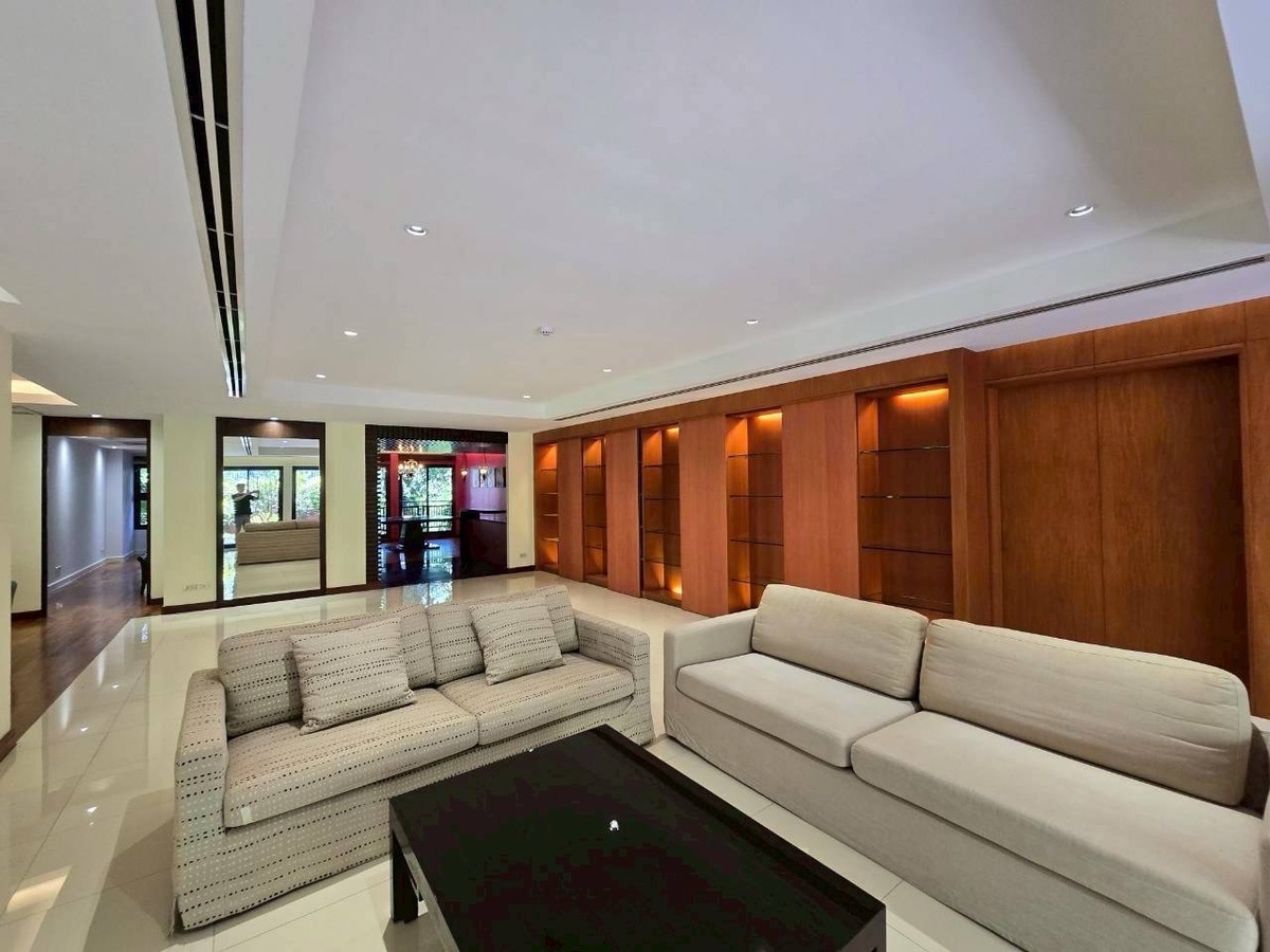 Supreme Residence (สุพรีม เรสซิเด้นซ์)