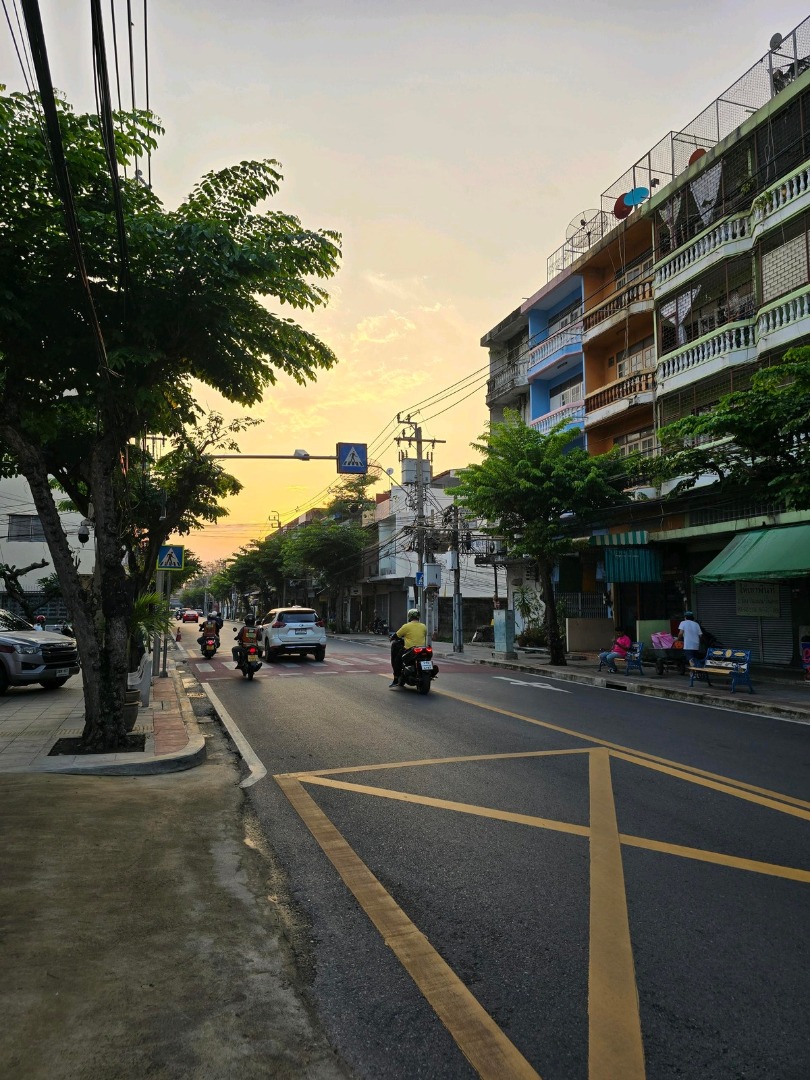เช่าตึกแถว ถนนอรุณอัมรินทร์ ใกล้วัดอรุณ