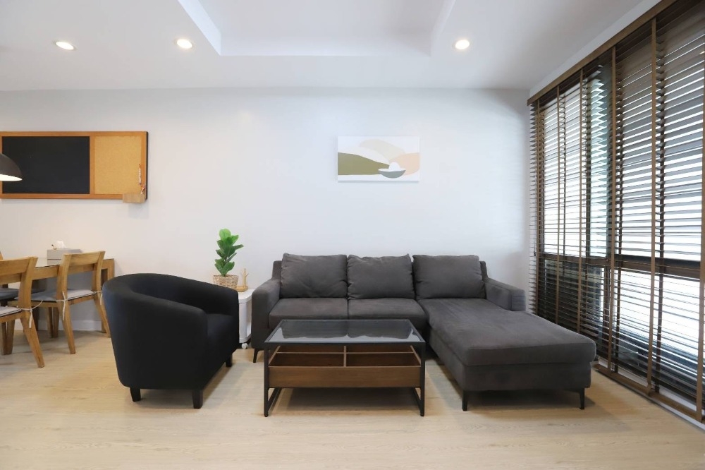 เดอะ ไพรเวท สุขุมวิท - บางจาก  The Private Sukhumvit - Bangchak  ทาวน์โฮม 3ชั้น  หลังมุม 