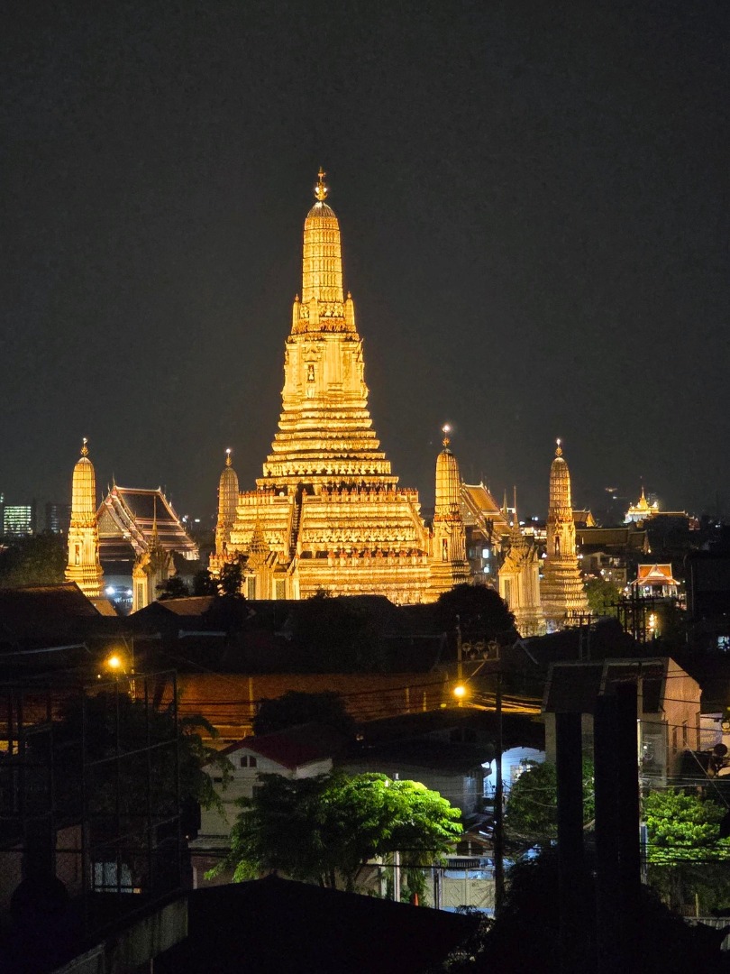 ติดถนนใหญ่ เช่าตึกแถว เฉพาะ ชั้น2-5  ถนนอรุณอัมรินทร์ ใกล้วัดอรุณ ตรงข้ามโรงพัก