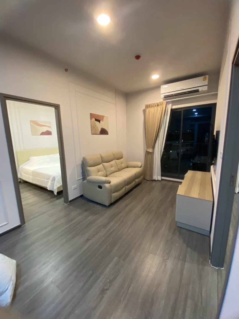 ห้องมุม  วิวเมืองพาโนรามา อ่างอาบน้ำ ไอดีโอ สุขุมวิท - พระราม 4 (IDEO Sukhumvit - Rama 4)