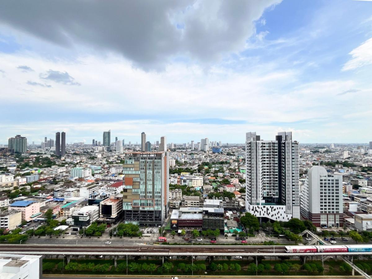  Nye by sansiri ใกล้ ICONSIAM  ชั้น 21-50 ขนาด 70 ตร.ม. 