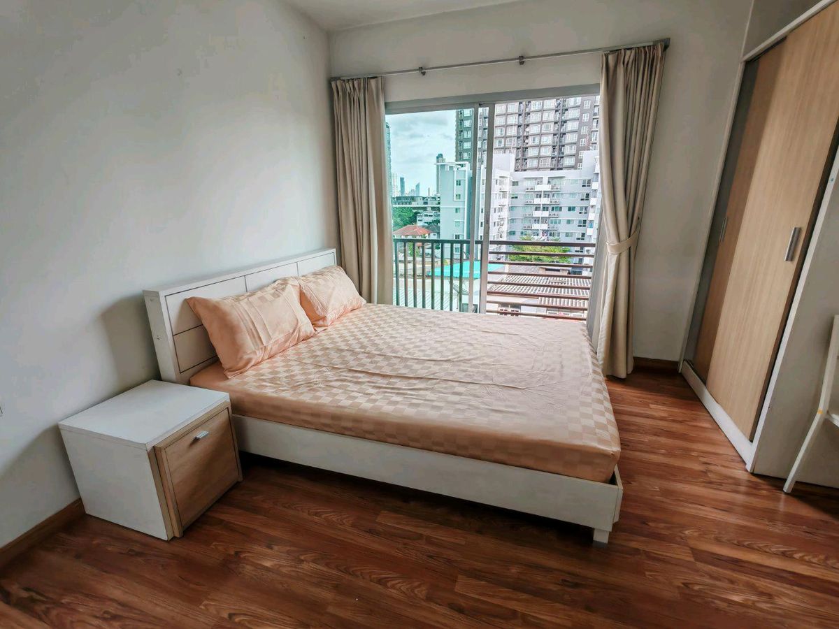 วิวโล่ง ลมดี The Seed Sathorn - Taksin (เดอะ ซี้ด สาทร - ตากสิน)