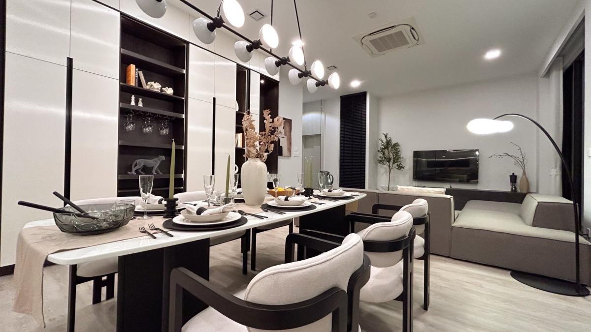 บ้านเดี่ยว วีเว่ กรุงเทพกรีฑา 4 ห้องนอน 5 ห้องน้ำ ที่จอดรถ 4 คัน