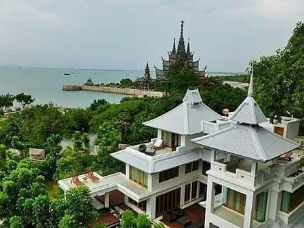 เช่าบ้านหรูติดทะเล พัทยาเหนือ ติดปราสาทสัจธรรม 
