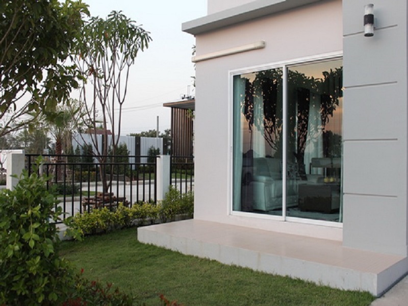 เดอะโมดิช-บางบัวทอง